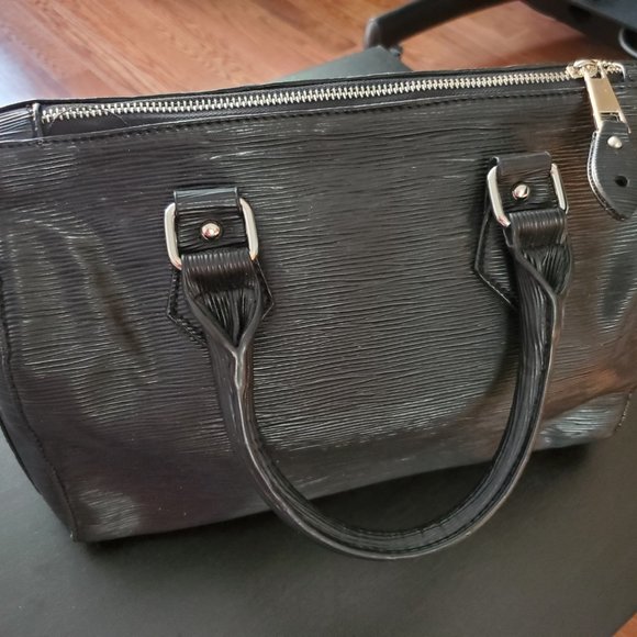 Black Handbag (Justfab) - Picture 4 of 4